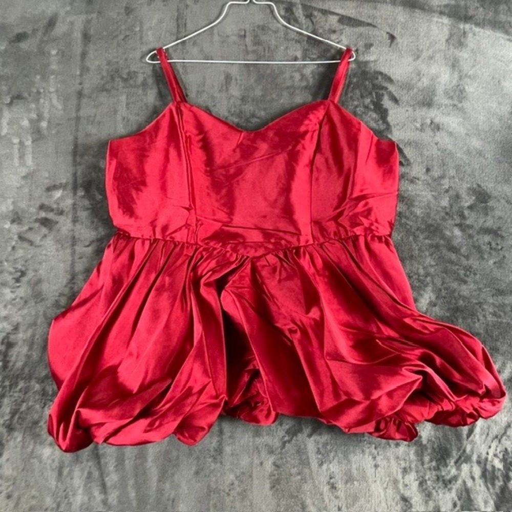 Boohoo Plus Square Neck Puffball Top Red Taffeta Camisole Size 16 HZZ39109-157